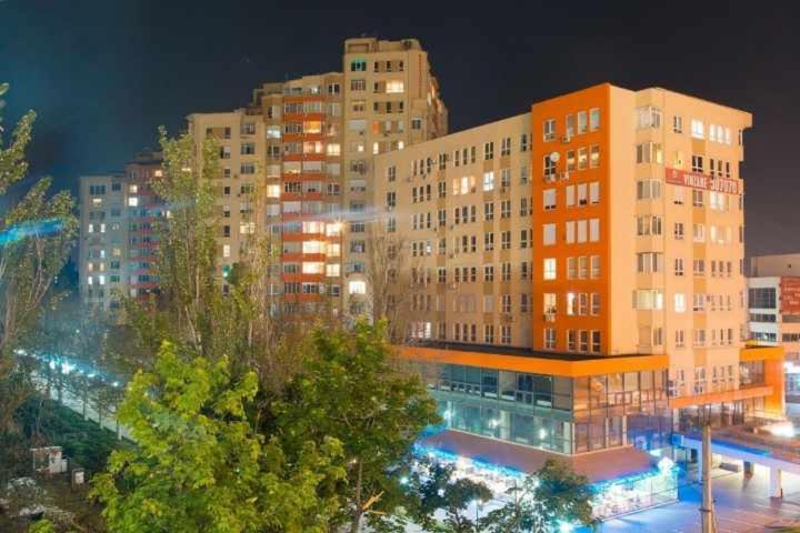 Красивая Квартира На Берегу Озера. Chişinău Eksteriør billede